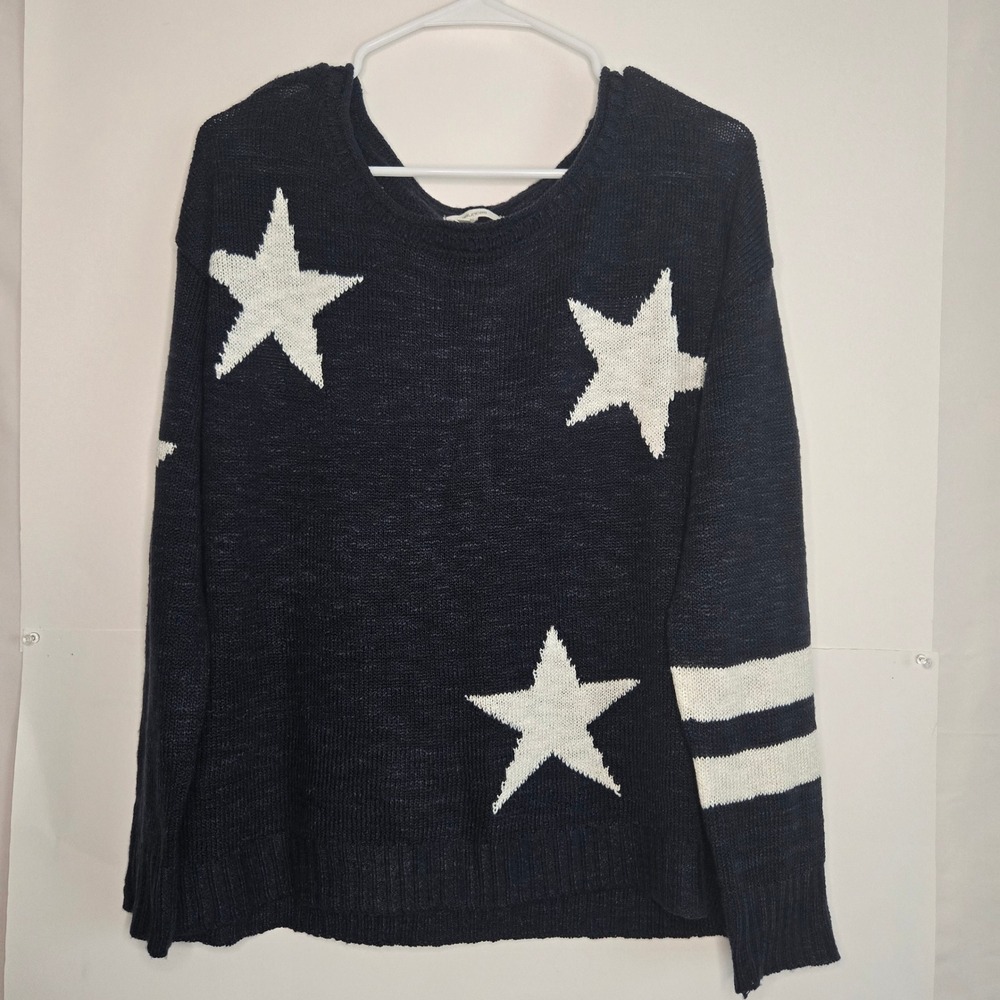 Maurices Navy Blue Star Print Knit Sweater Womens Medium White Stripes Pullover